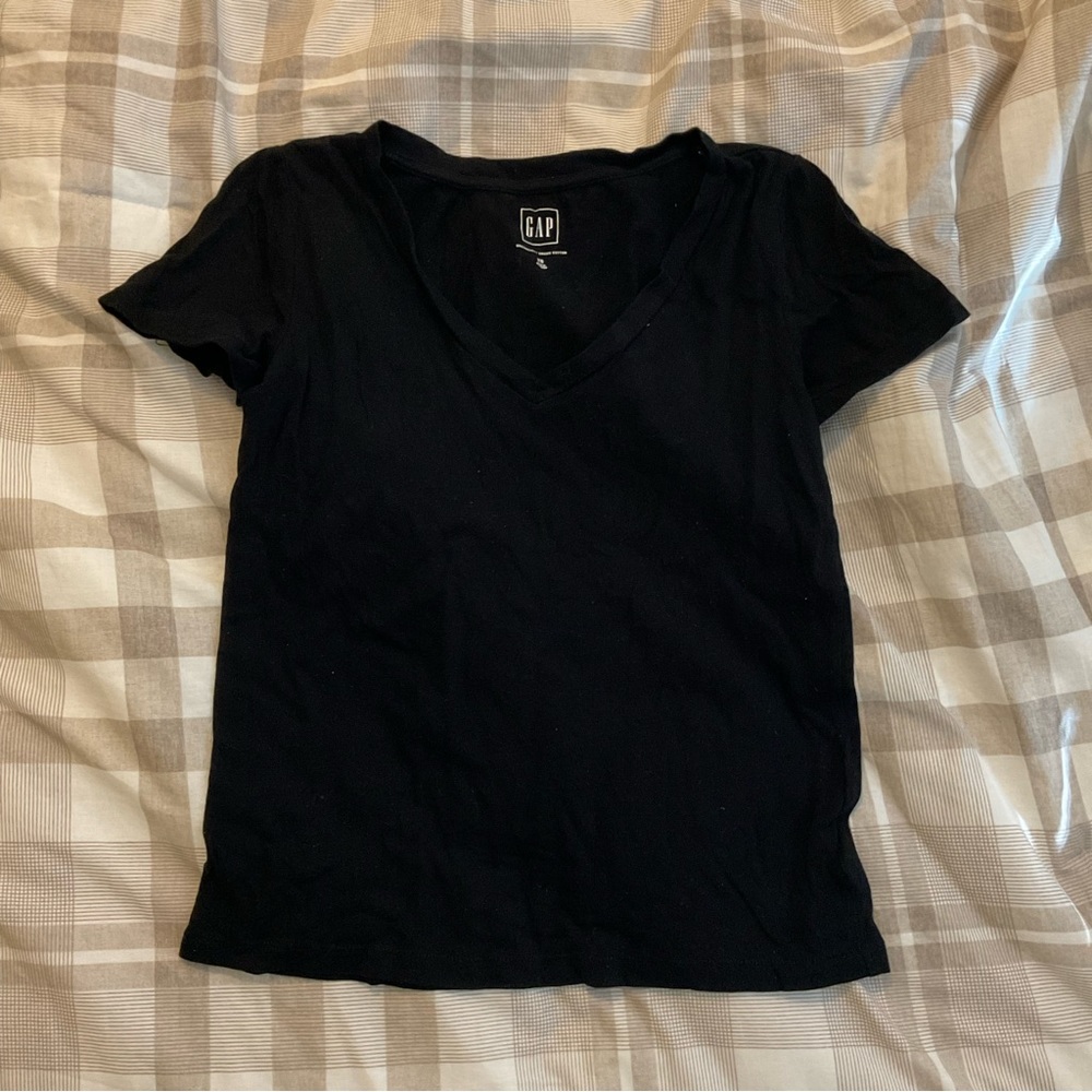 BASIC BLACK V NECK SHIRT GAP WOMEN’S XS